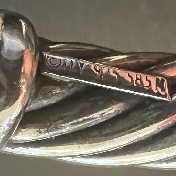 David Yurman 10mm Cable Bracelet with 3 sections. RETIRED AND RARE find! 🤍 💛 - Picture 4 of 15